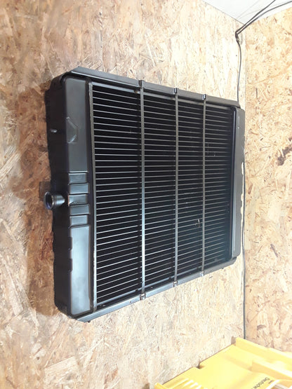 Rekord E 2,0E Automatik Kühler original GM Opel NEU