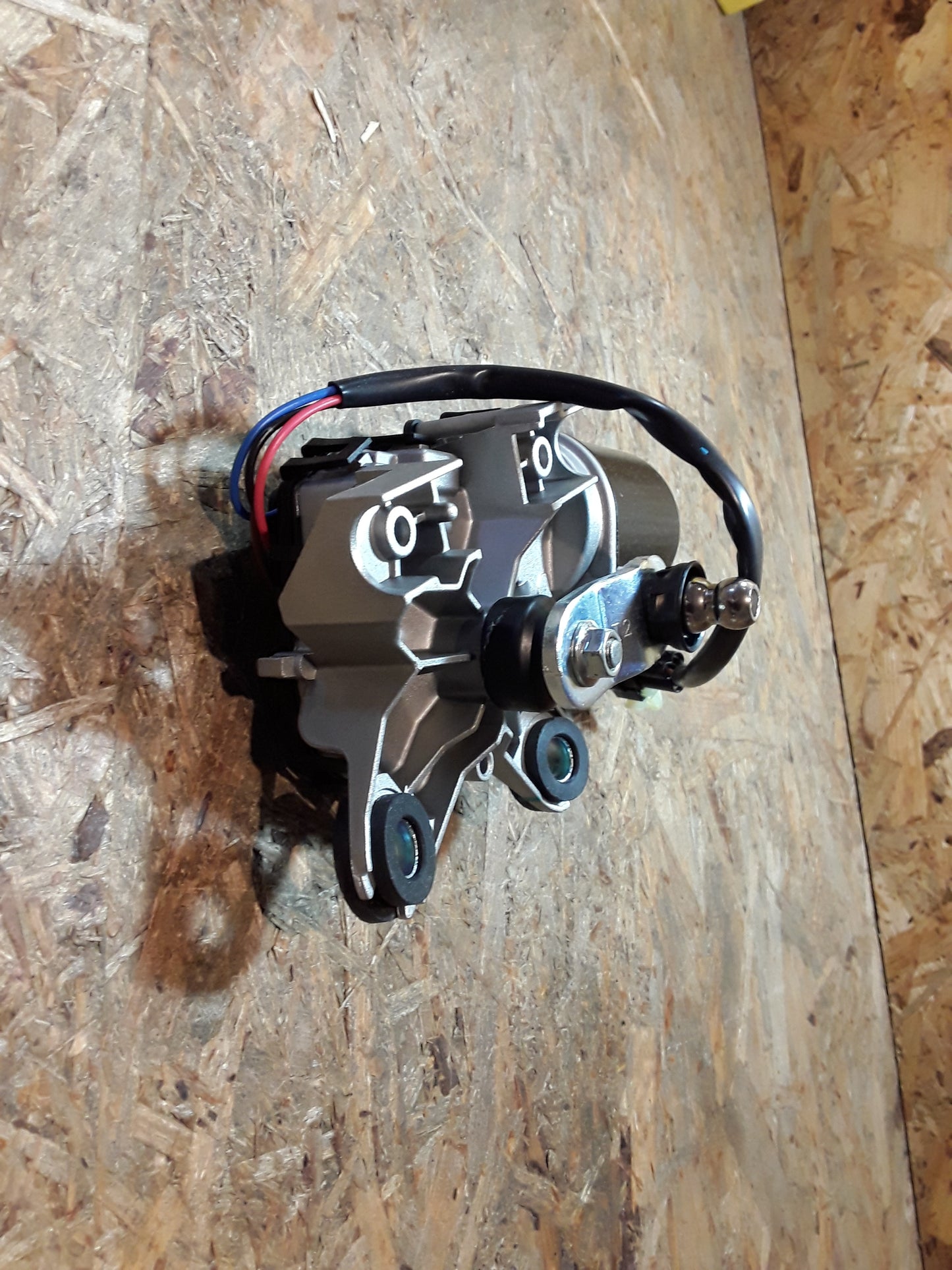 Chevrolet Captiva Wischermotor original GM Opel NEU
