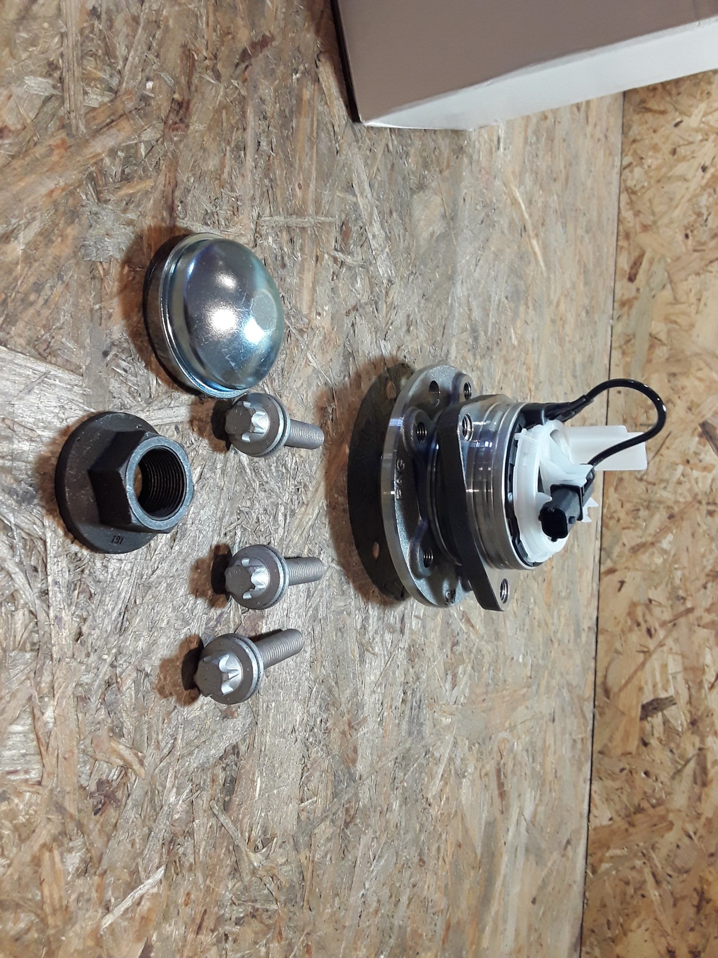 Vectra C Signum Radnabensatz / Radlager vorne original GM Opel NEU