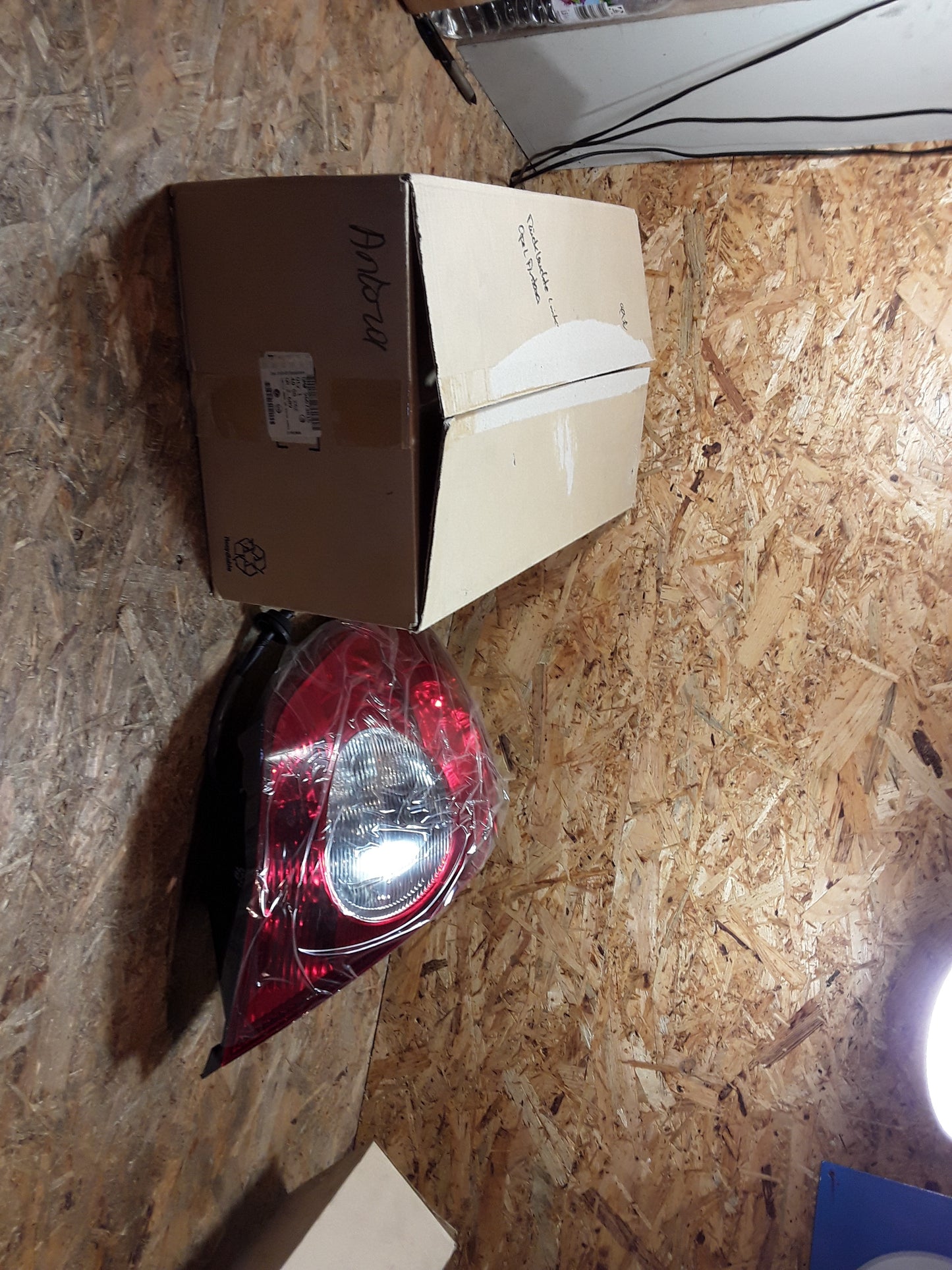 Antara Rückleuchte links original GM Opel NEU