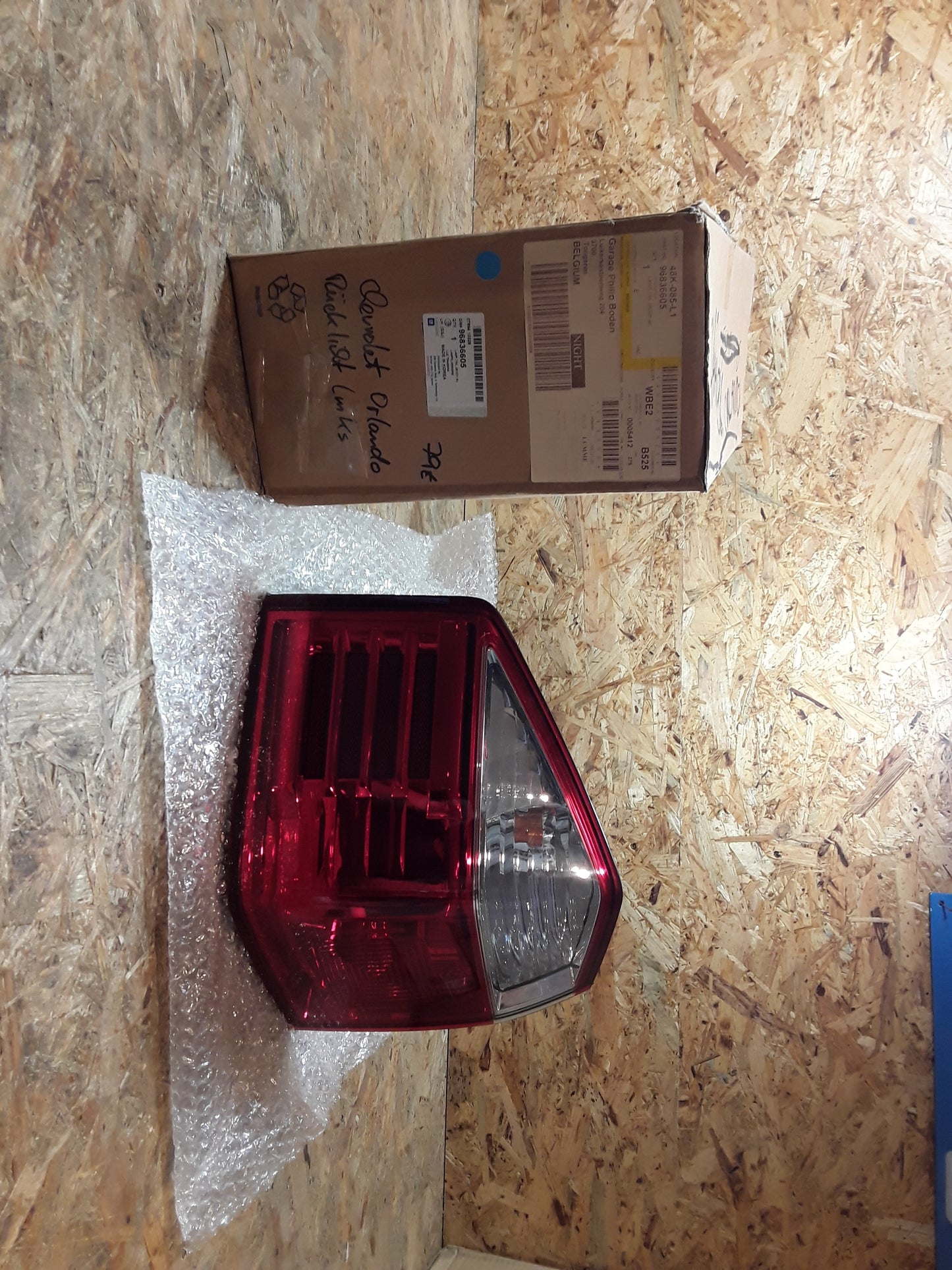 Chevrolet Orlando Rücklicht links original GM Opel NEU