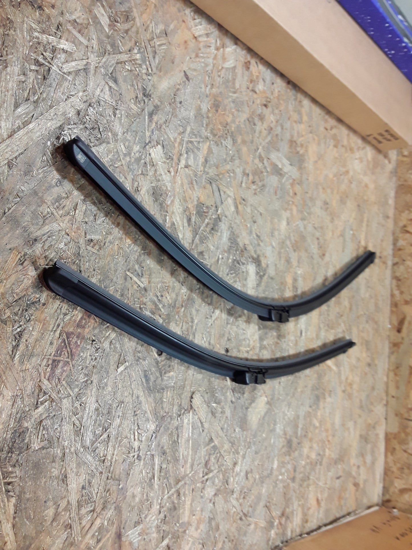 Meriva B Scheibenwischersatz vorne original GM Opel NEU