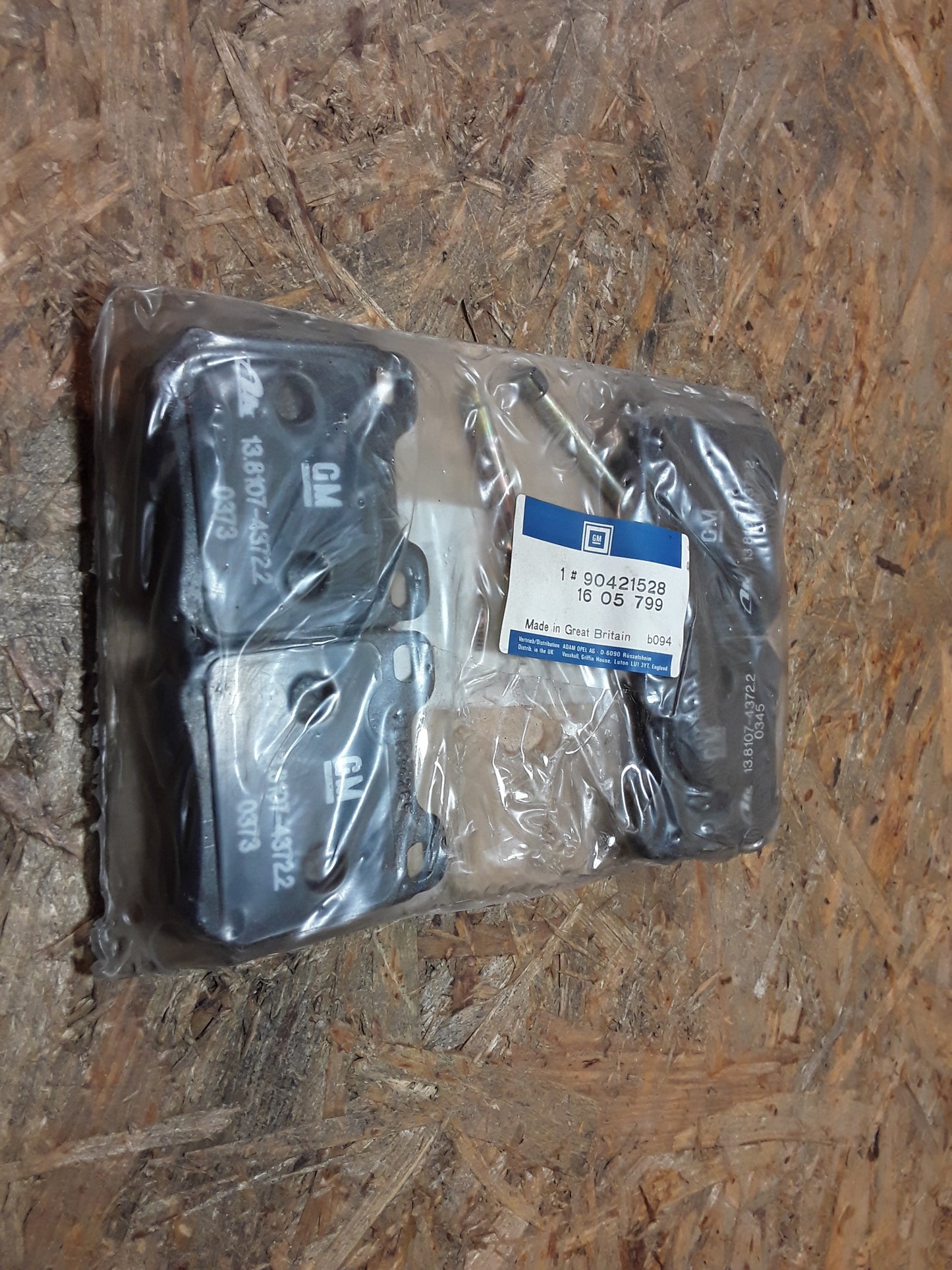 Omega A/B Vectra B Calibra A Senator B Bremsbelagsatz hinten original GM Opel NEU