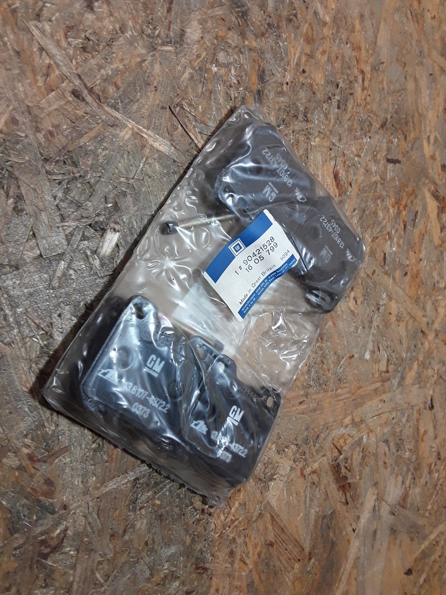 Omega A/B Vectra B Calibra A Senator B Bremsbelagsatz hinten original GM Opel NEU
