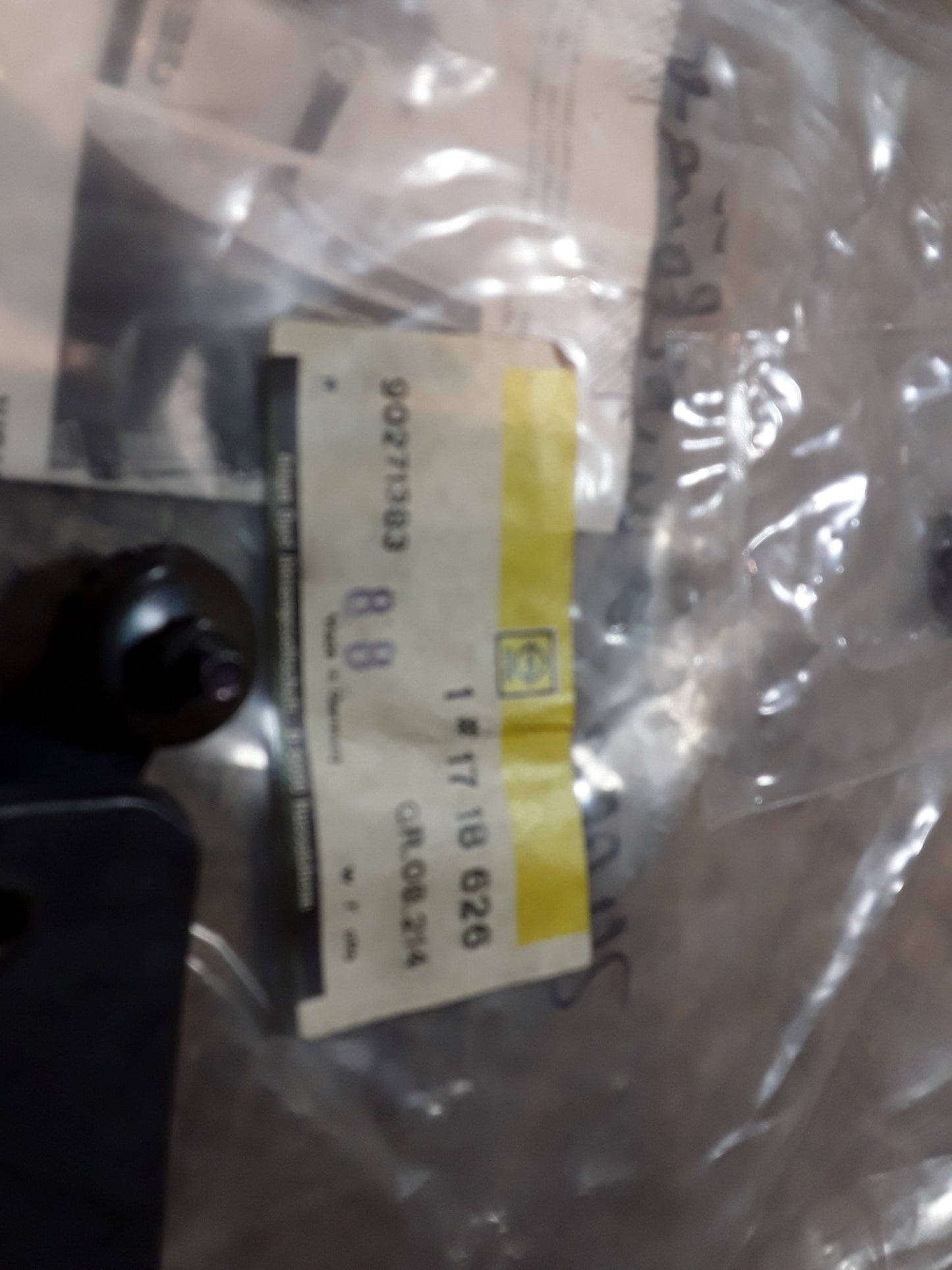 Kadett E GSi Schmutzfänger vorne original GM Opel NEU