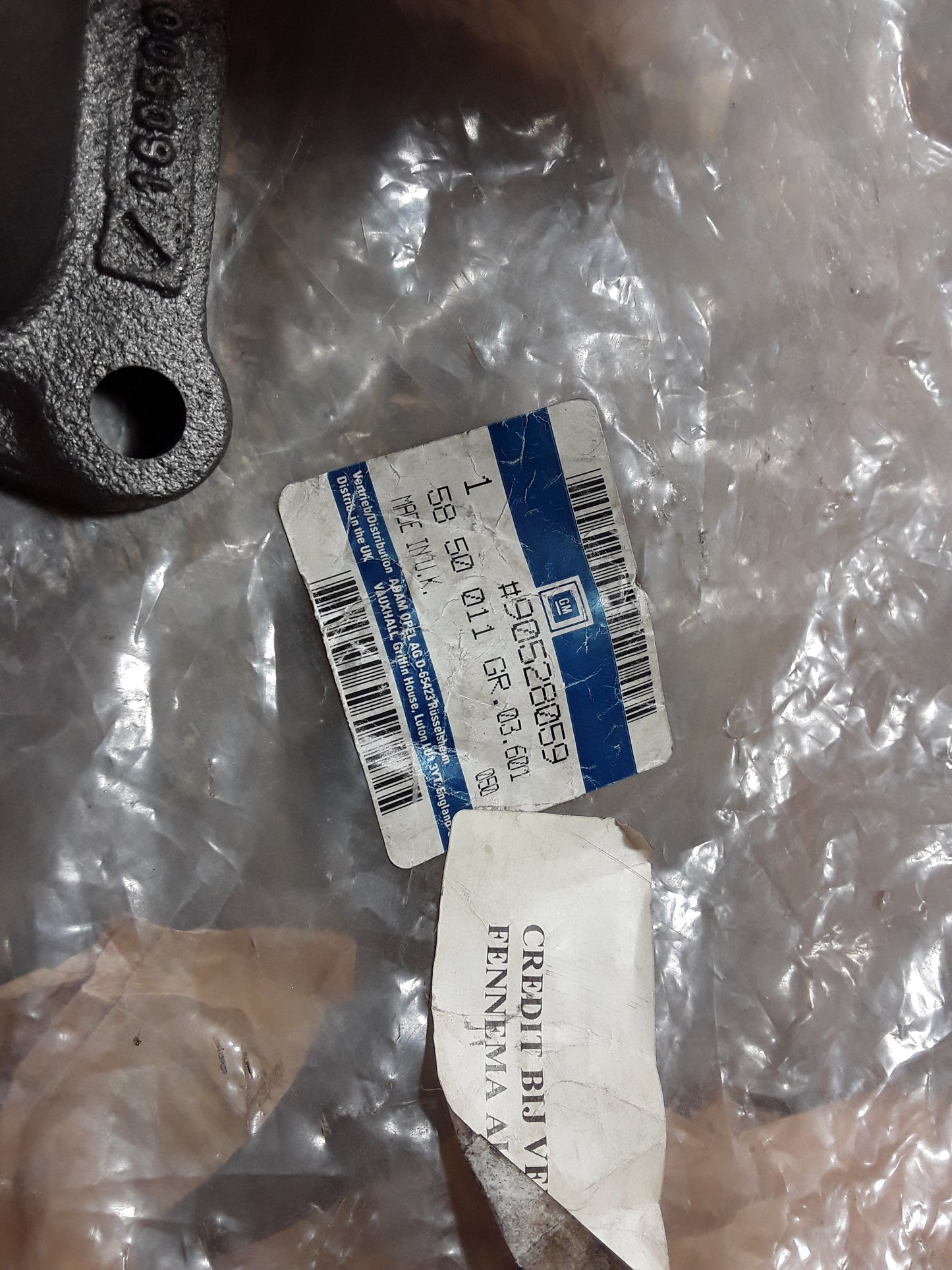 Vectra B 2,5l Auspuffkrümmer vorne original GM Opel NEU