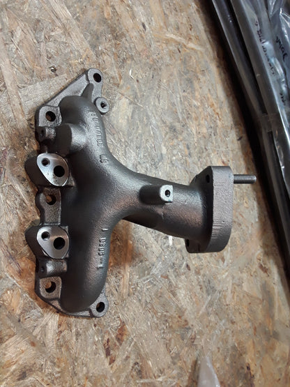 Vectra B 2,5l Auspuffkrümmer vorne original GM Opel NEU