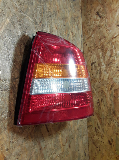 Astra G Heckleuchte rechts original Magneti Marelli  Opel NEU