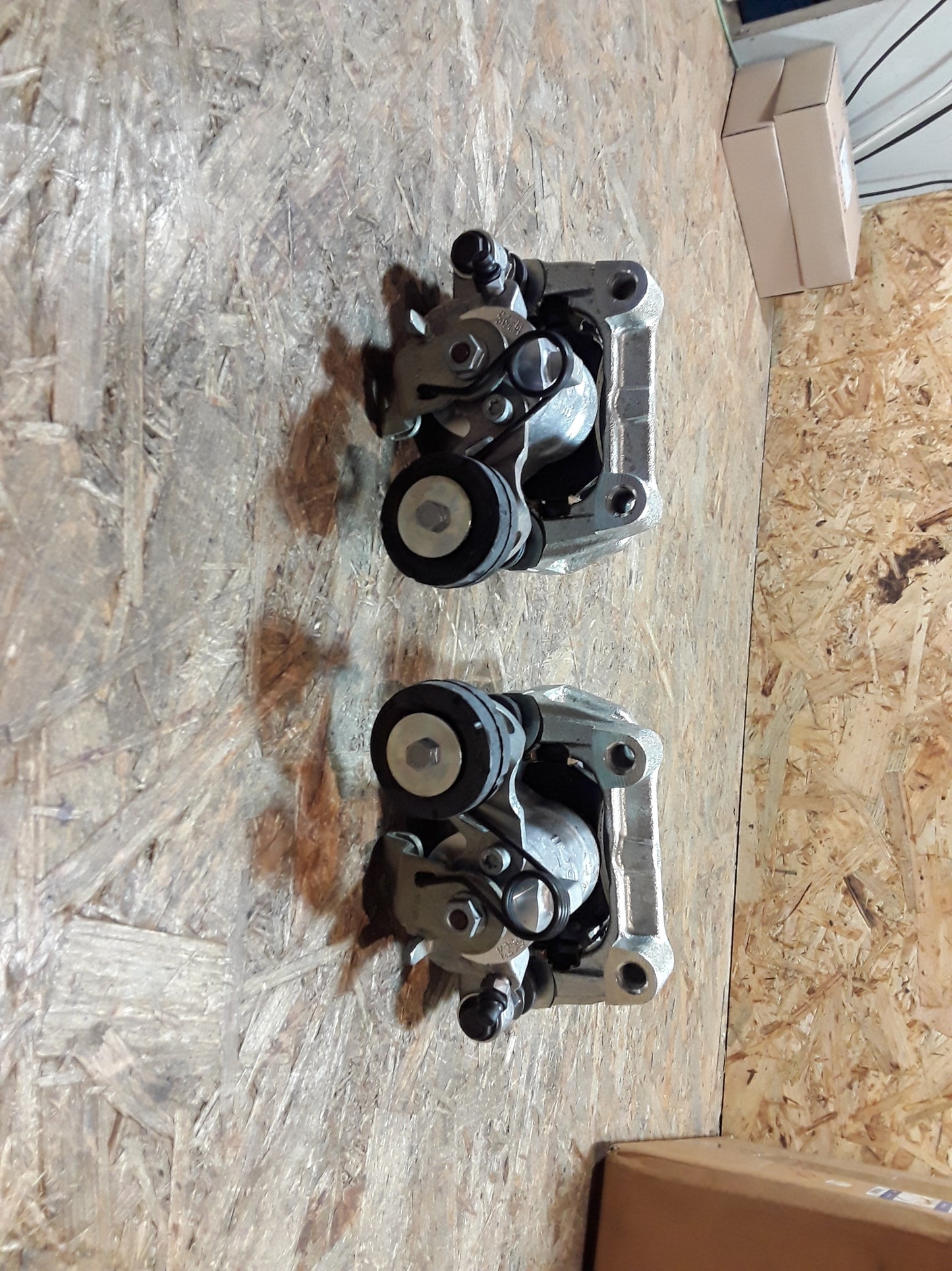 Astra G Bremssattelsatz hinten original GM Opel NEU