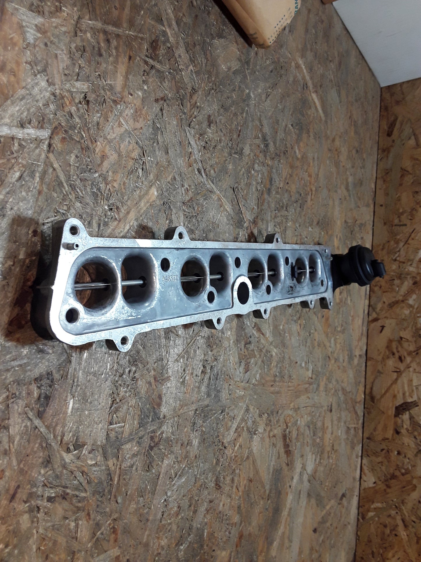 Astra G Zafira A Omega B Frontera B 2,0/2,2 DTi Drallklappe / Ansaugbrücke original GM Opel NEU