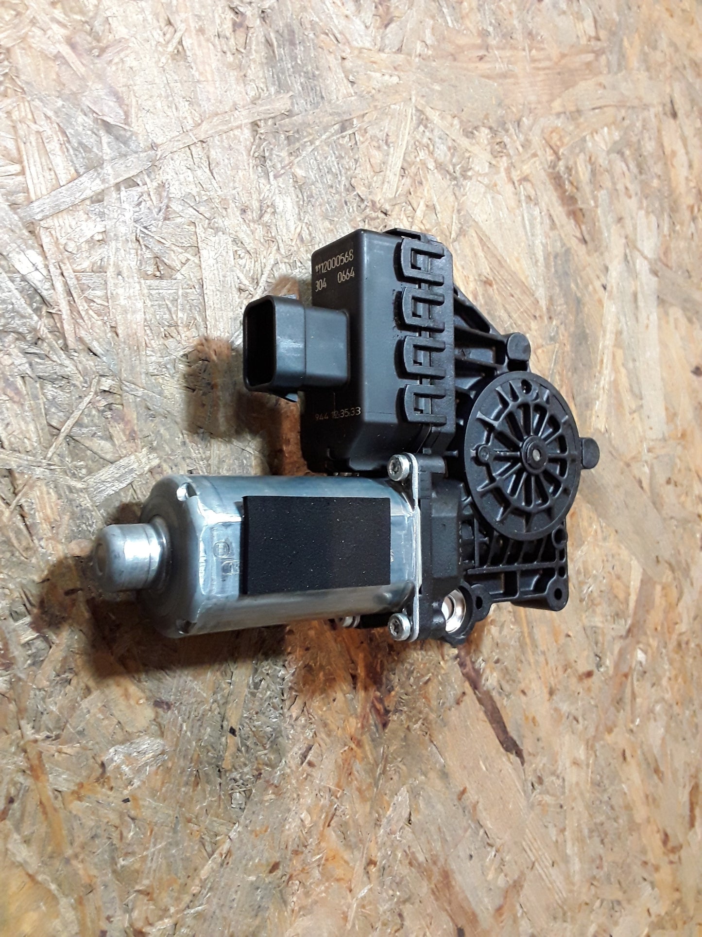 Astra H 04-14 Fensterhebermotor vorne links original GM Opel NEU
