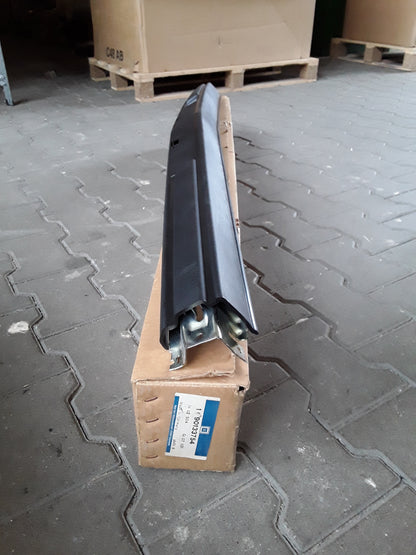 Kadett D Stoßfänger vorne original GM Opel NEU