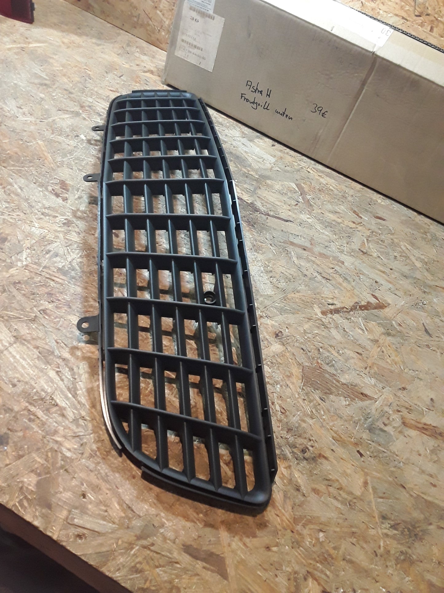 Astra H Frontgrill unten original GM Opel NEU