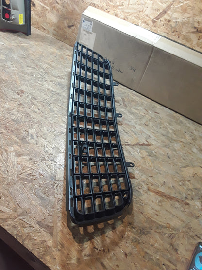 Astra H Frontgrill unten original GM Opel NEU