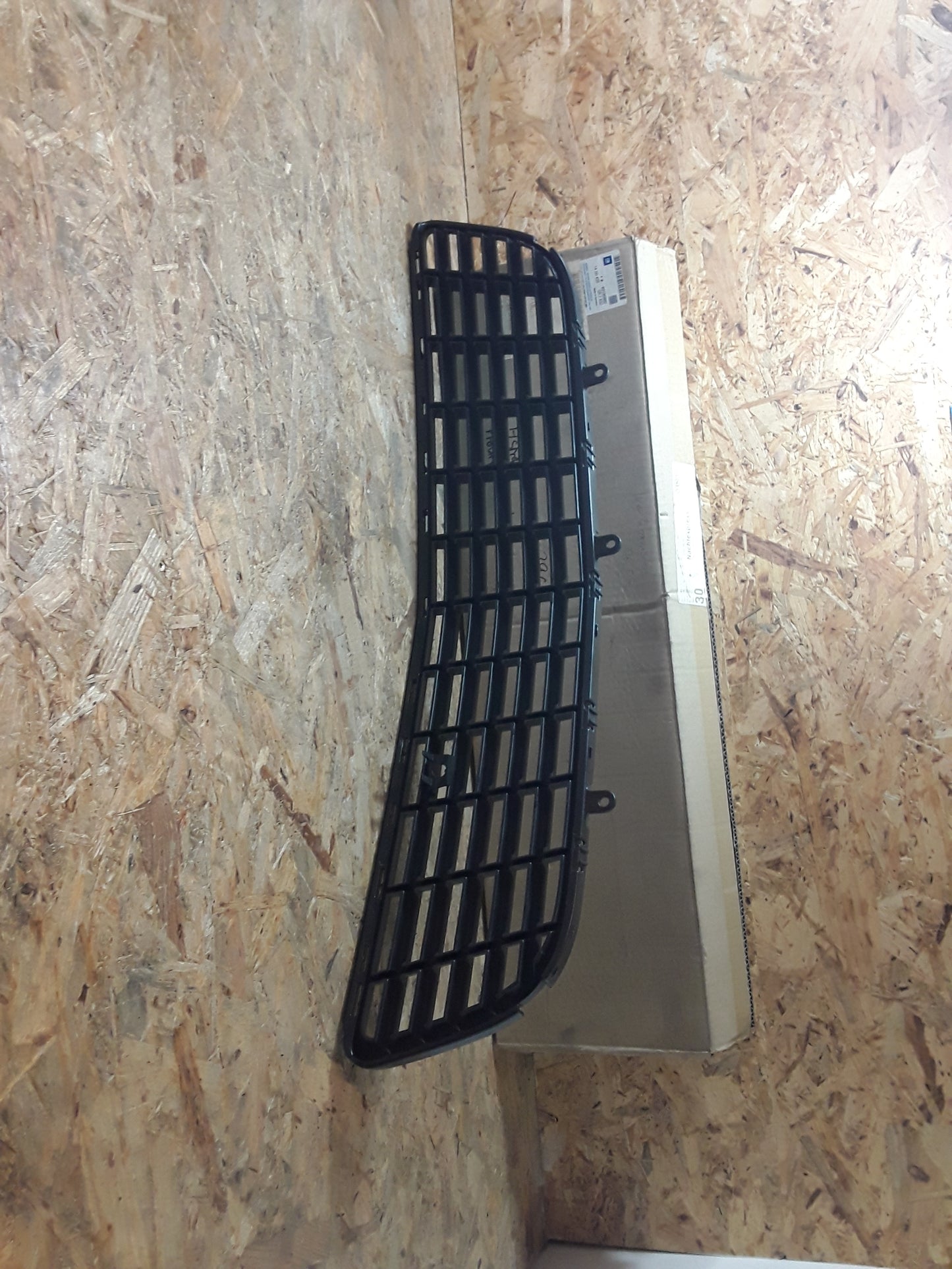 Astra H Frontgrill unten original GM Opel NEU
