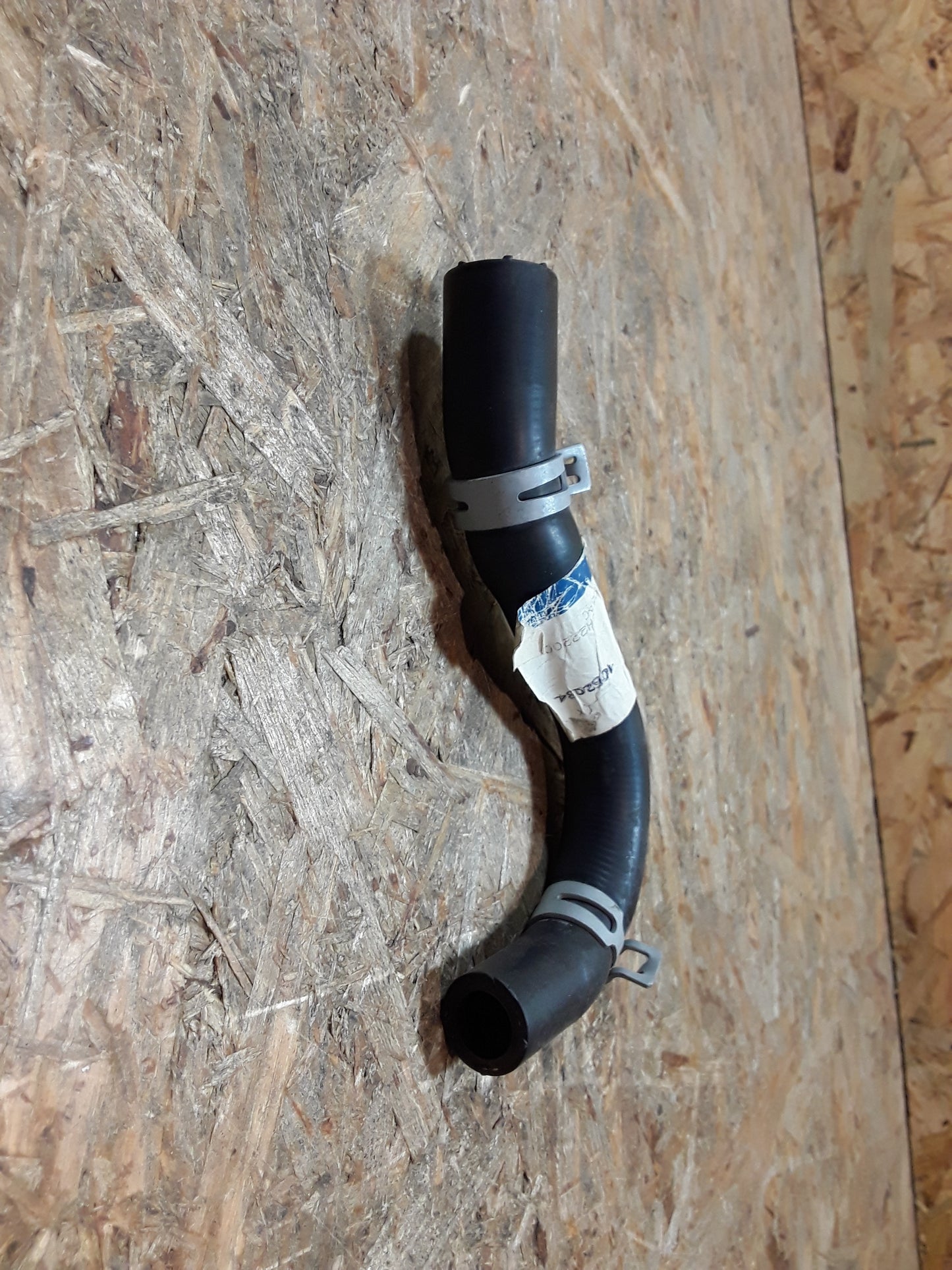 Modell leider unbekannt Schlauch an Ausgleichsbehälter original GM Opel NEU