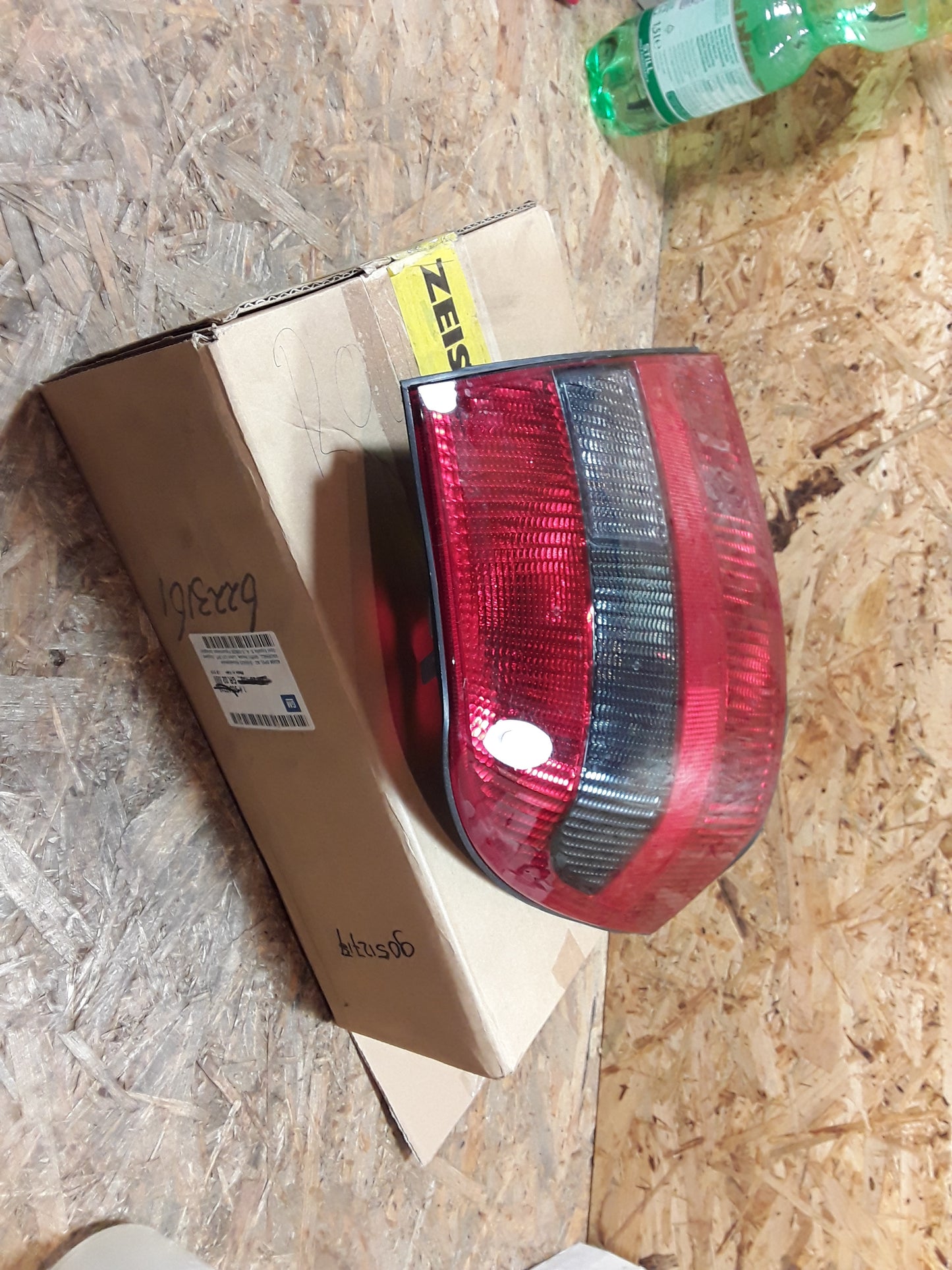 Vectra B  Heckleuchte links original GM Opel NEU