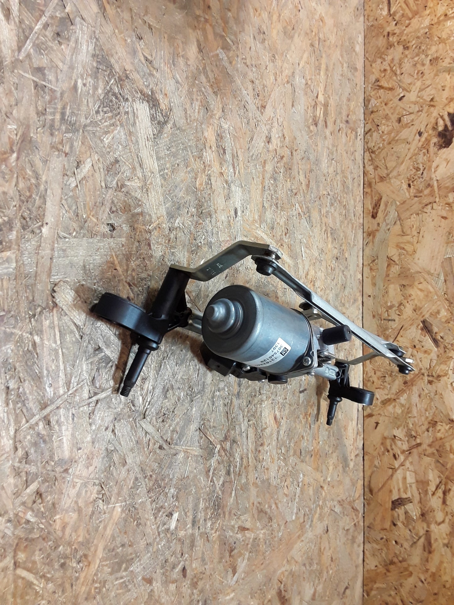 Corsa D Wischermotor vorne original GM Opel NEU