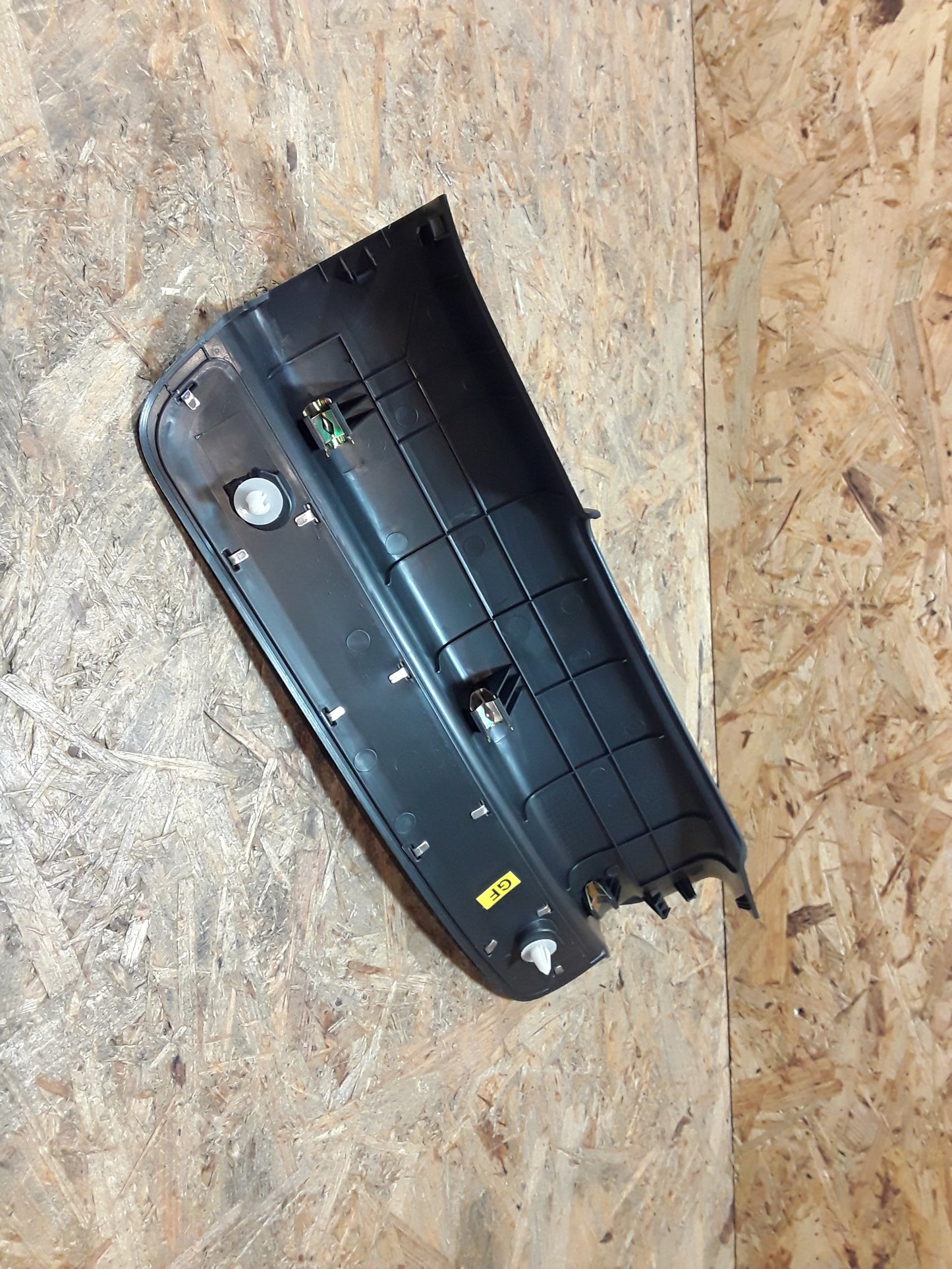 Antara 07-15 Blende Einstieg rechts hinten original GM Opel NEU