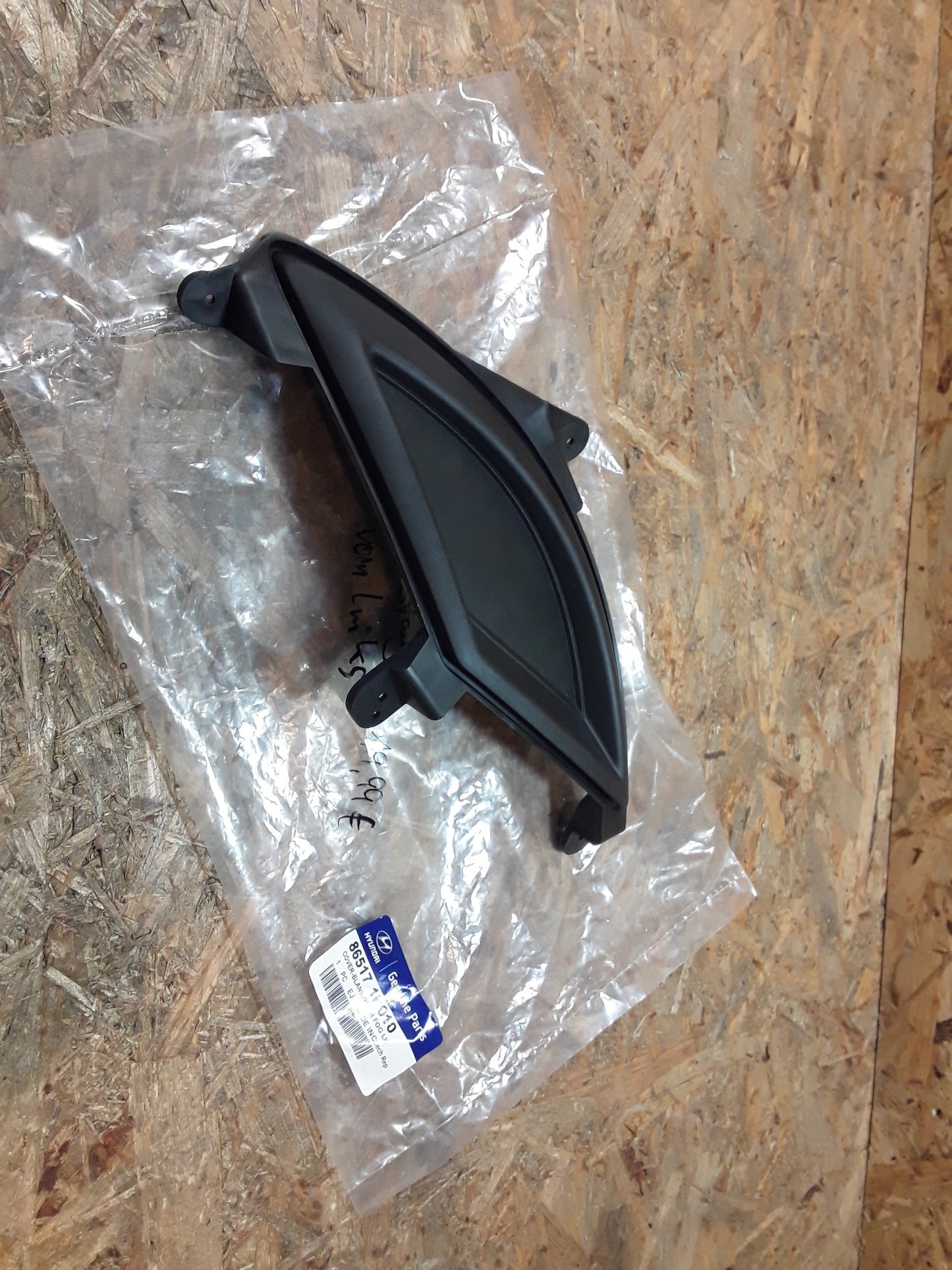 Hyundai ix20 Halter Stoßstange vorne links original Hyundai NEU