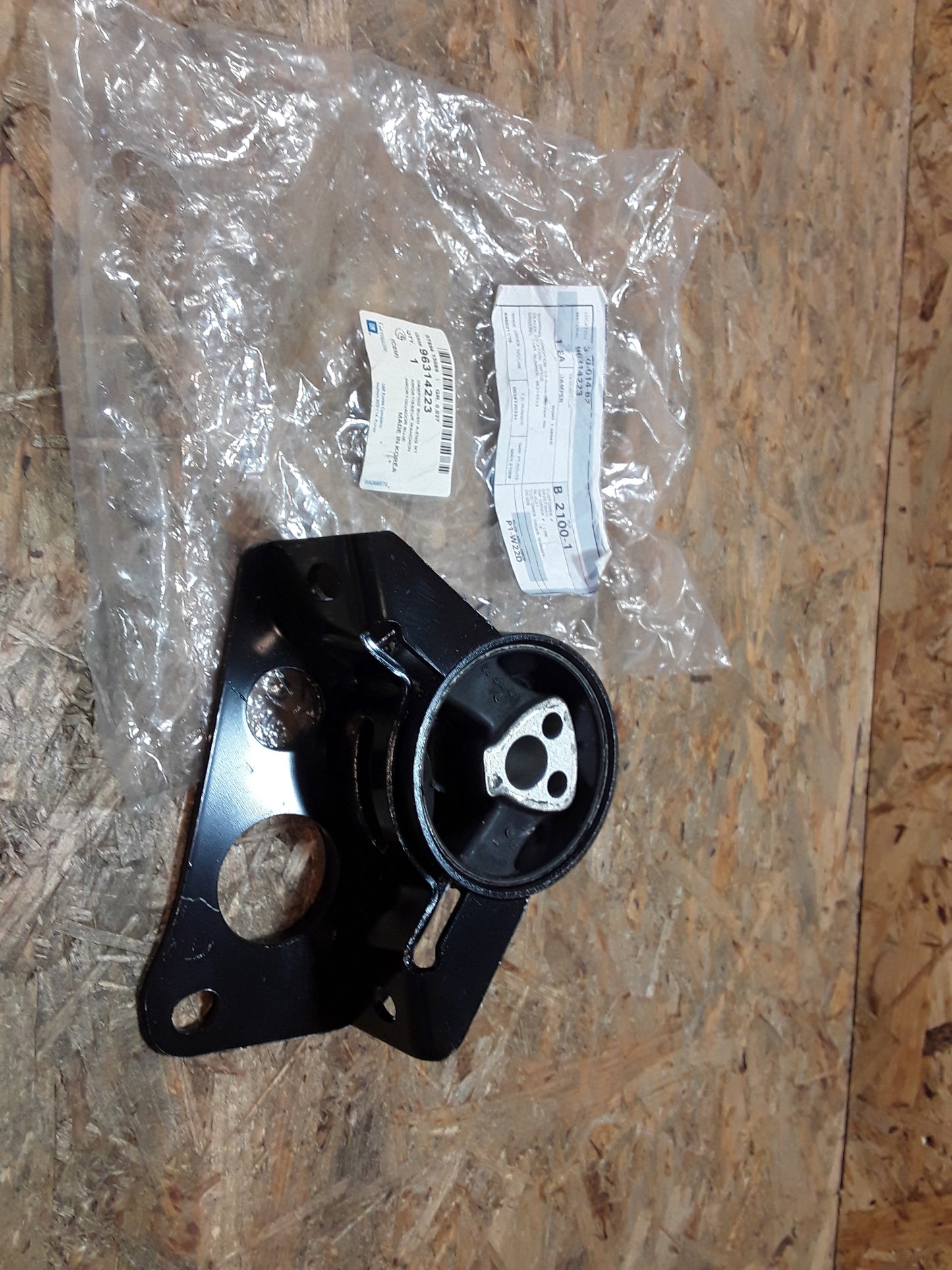 Daewoo Matiz Dämpfungsbuchse Lagerung Motor original GM Opel NEU