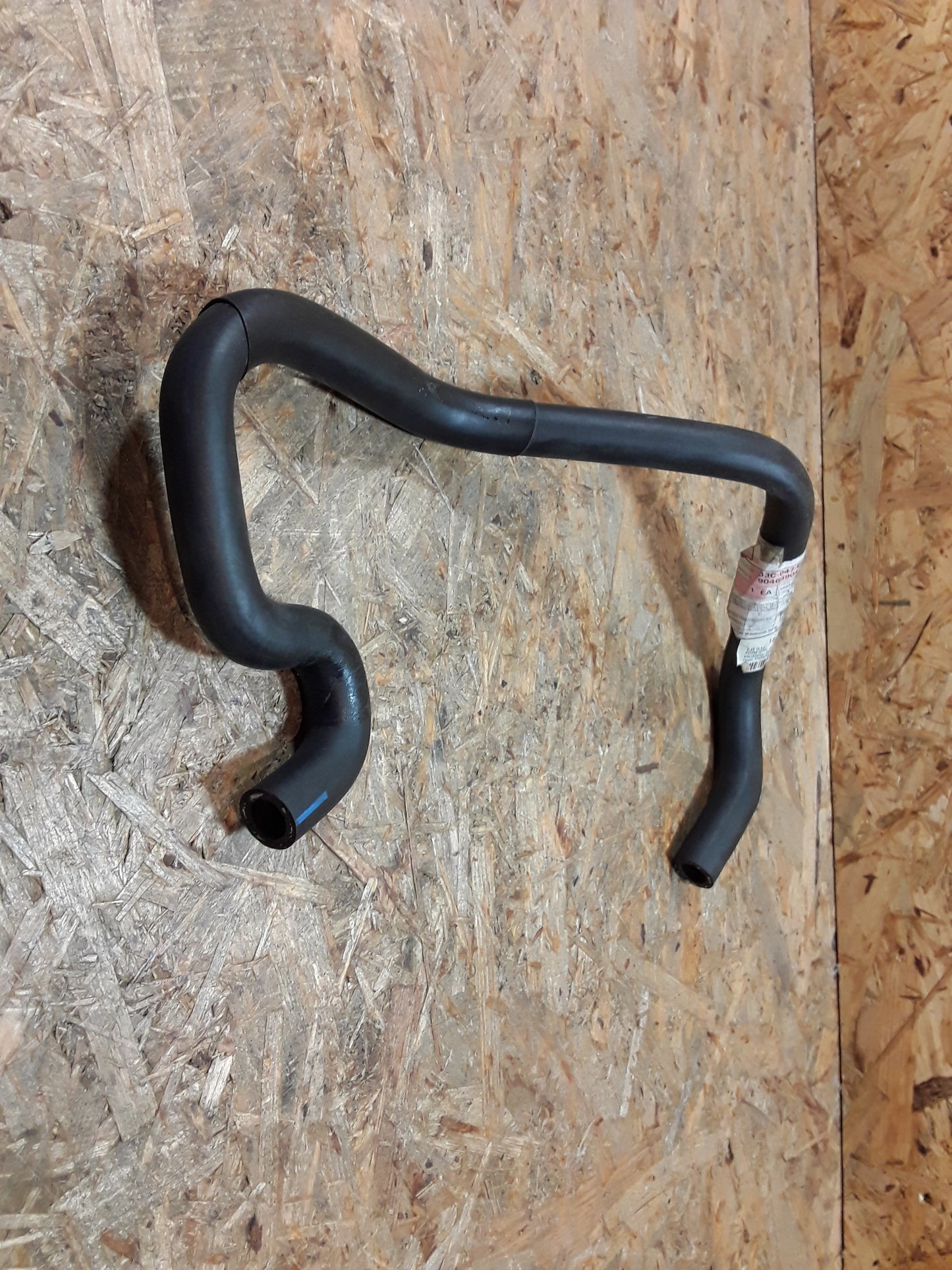 Vectra A Schlauchbogen Rücklauf original GM NEU