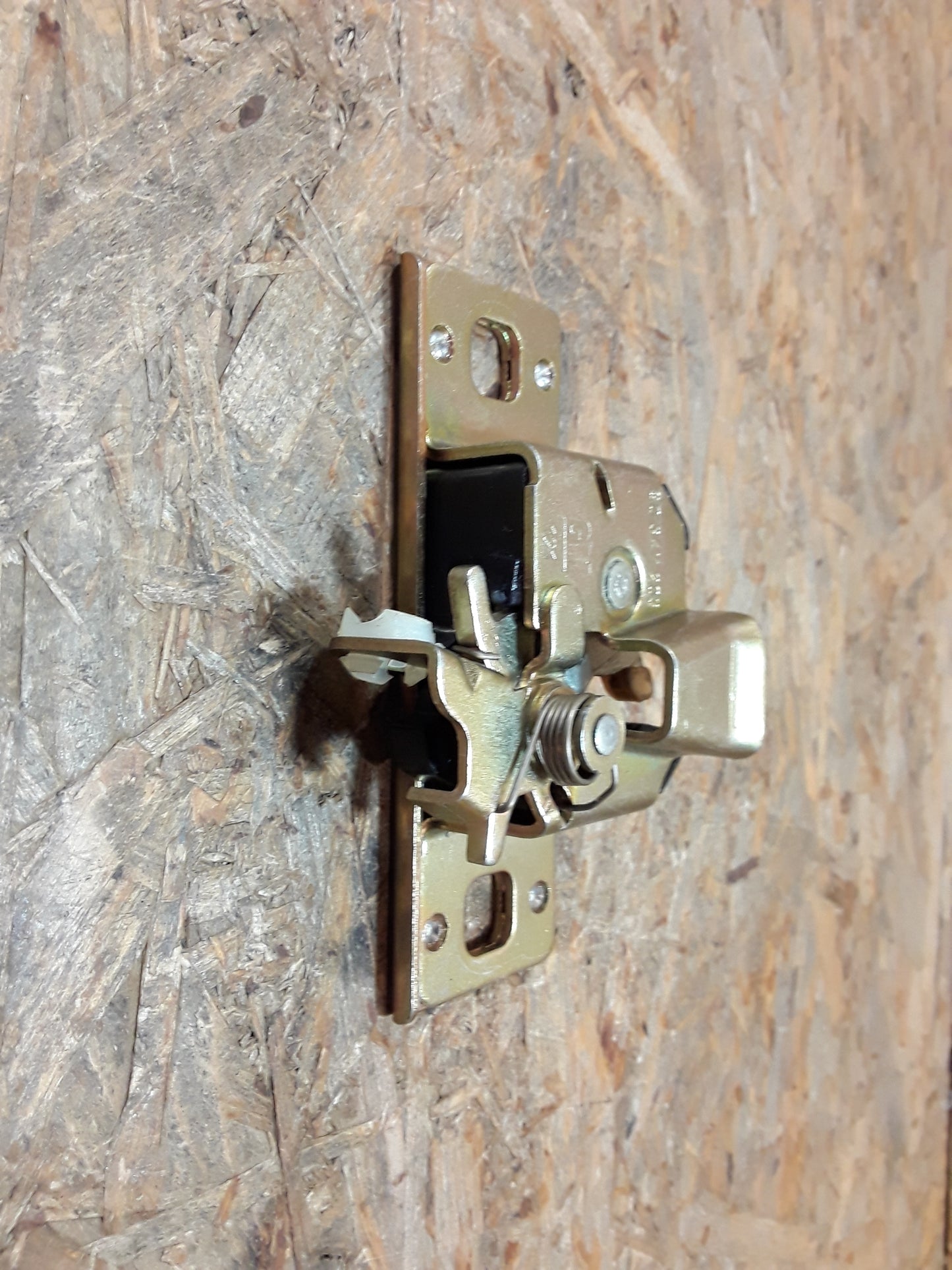 Calibra Schloss Heckklappe original GM NEU