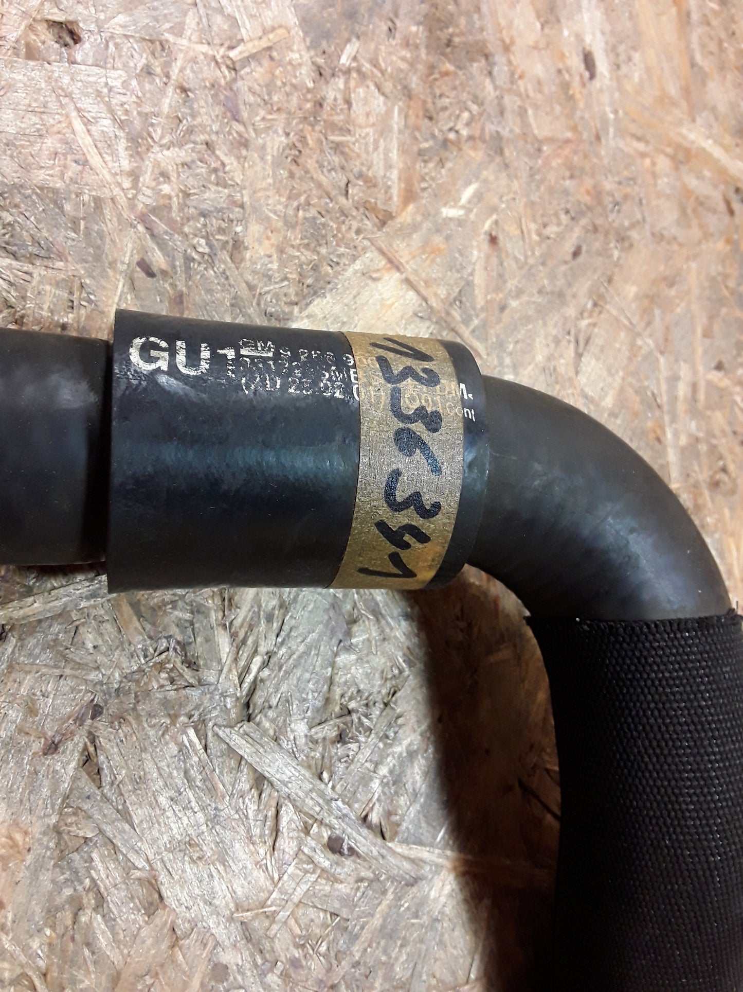 Omega B Kühlerschlauch unten original GM Opel NEU