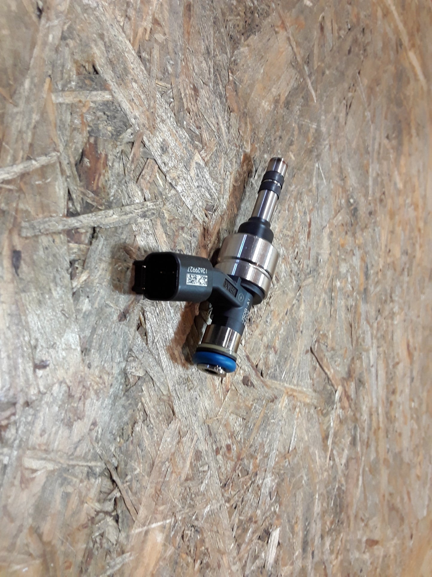 Antara Cadillac SRX 09-16 BJ Kraftstoffinjektor original GM NEU