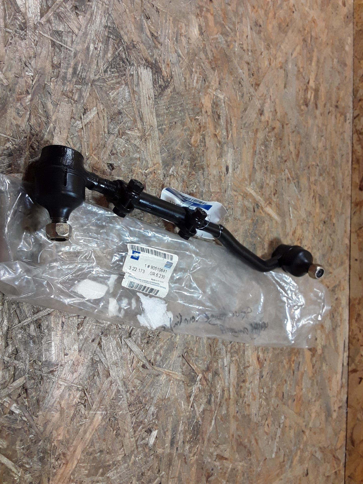 Omega A Spurstange vorne links original GM Opel NEU
