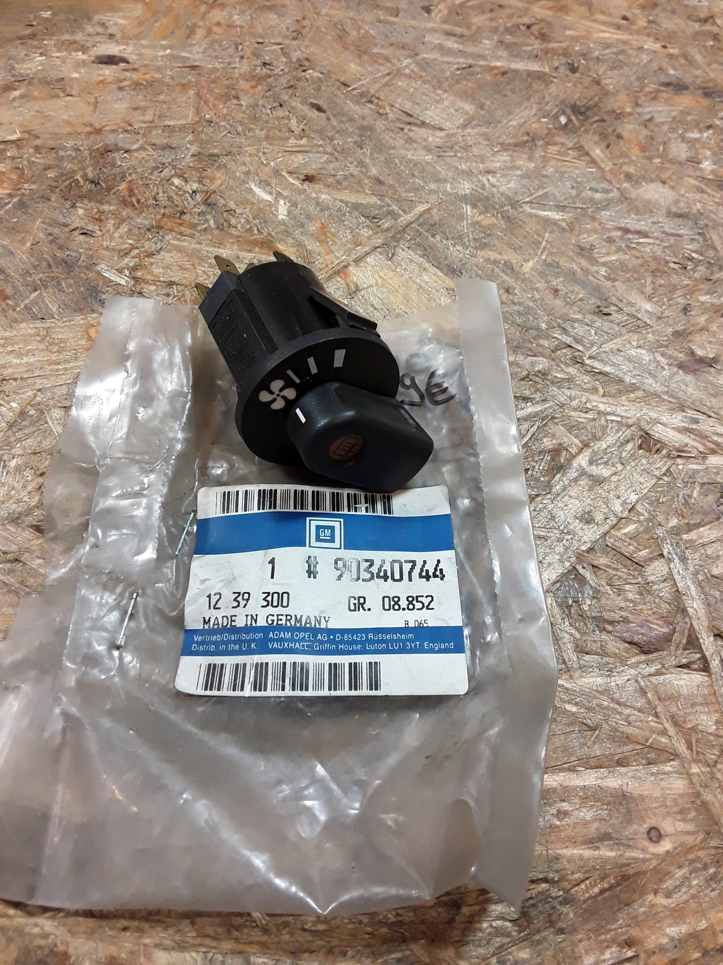 Corsa A Kadett E Schalter Gebläse Heizung Heckscheibe original GM Opel NEU
