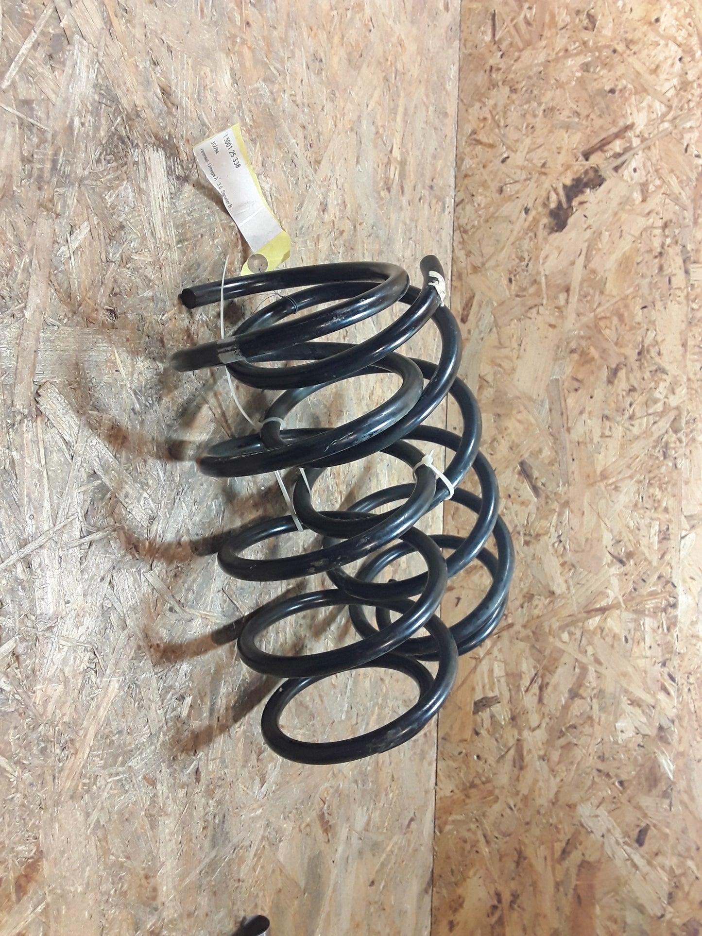 Omega A Senator B 3,0l Modelle Federn original Opel NEU