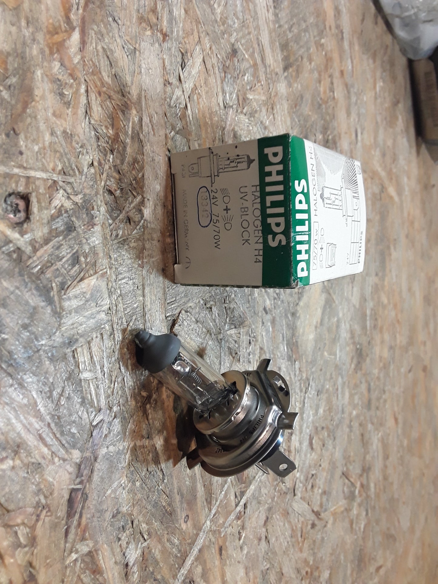 Diverse Modelle Halogen H4  24v 75/70w Glühlampe Leuchtmittel original Philips NEU