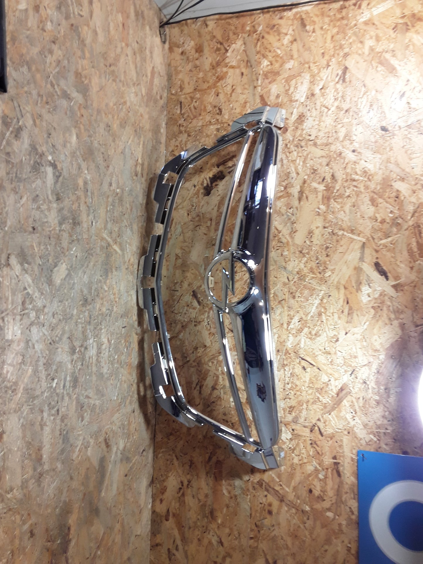 Mokka Kühlergrill Chrom original GM Opel NEU