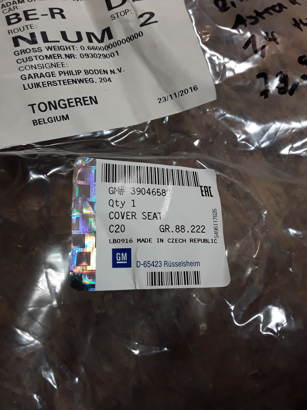 Astra K1,4 Turbo Sitzbezug links original GM Opel NEU