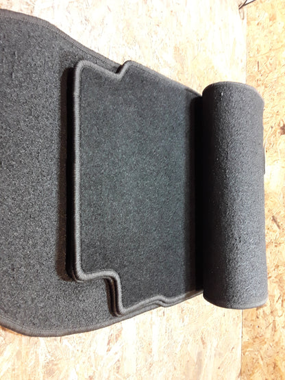 Signum Fußmattensatz schwarz Velour original NEU