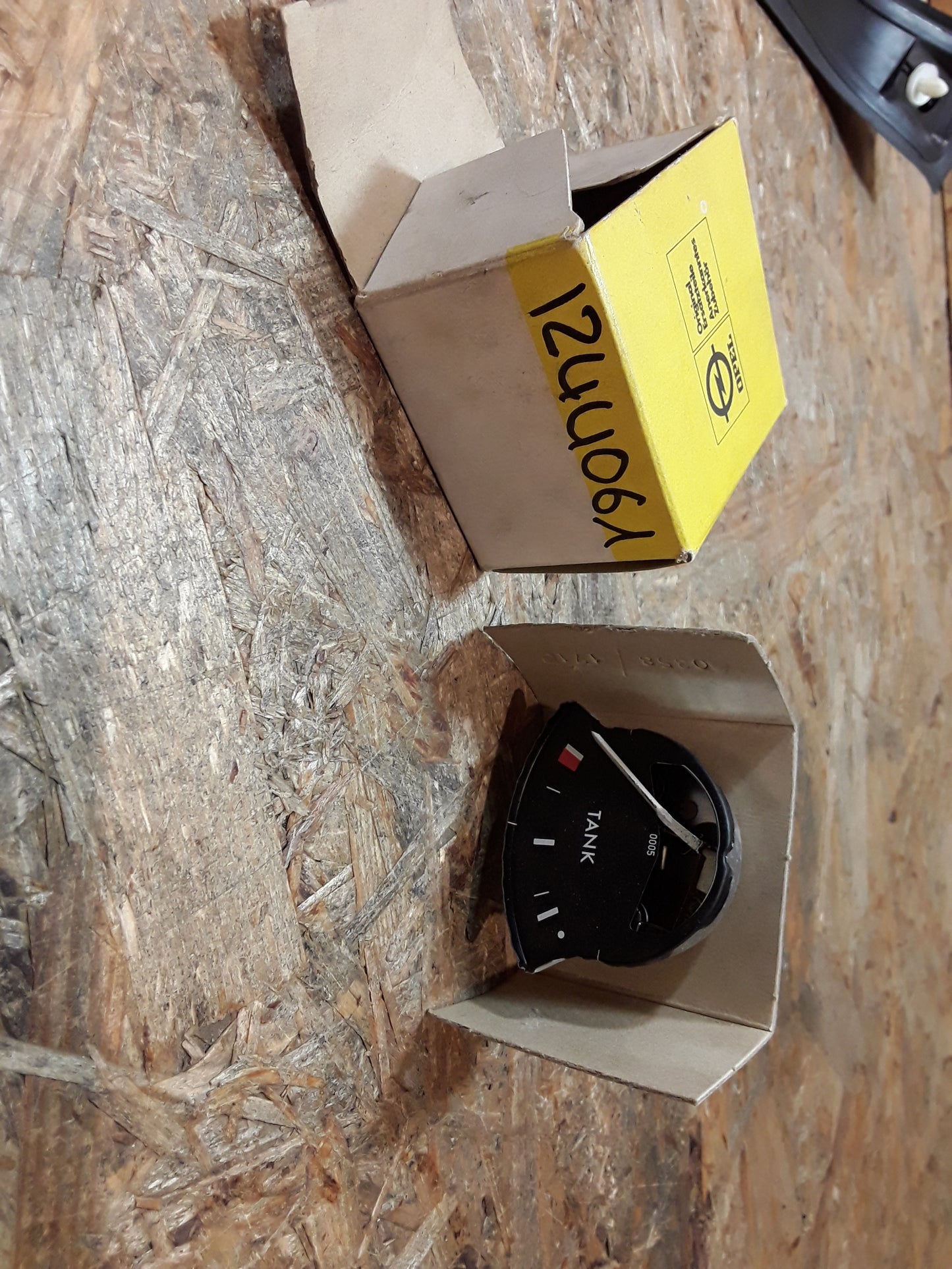 Rekord D Commodore D Tankanzeige original Opel NEU
