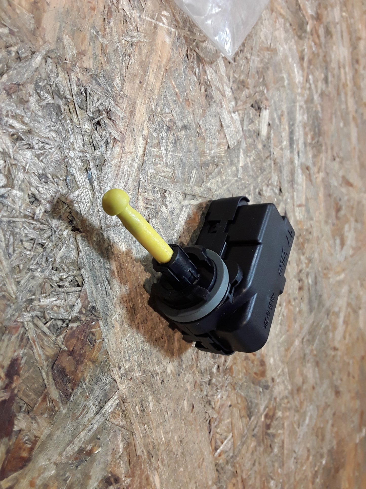 Corsa C Stellmotor Leuchtweitenregulierung original GM Opel NEU