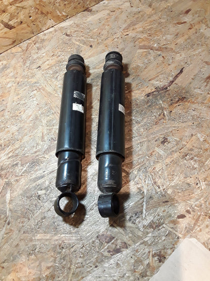 Kadett C Satz Stoßdämpfer vorne original GM Opel NEU