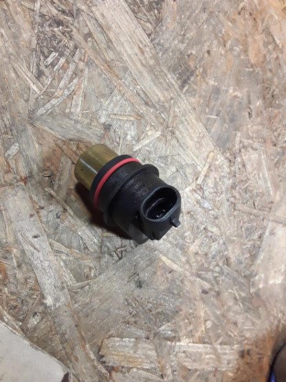 Omega A Sensor Getriebe Drehzahl Ausgang original GM Opel NEU