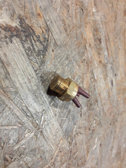 Oldtimer Ventil Kraftstoffpumpe und Auspuffanlagen original GM Opel NEU