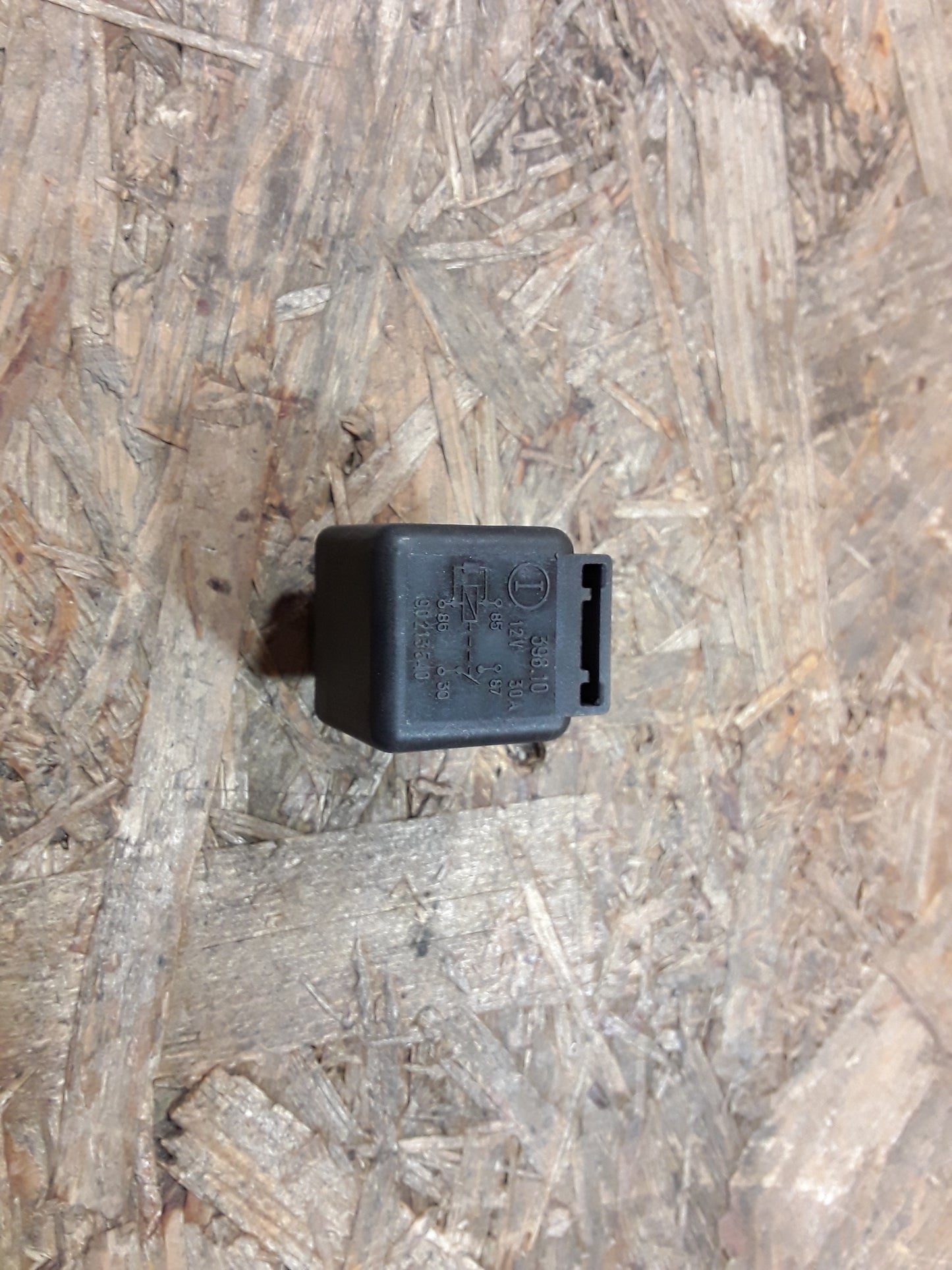 Omega A Relais Heizung original GM Opel NEU