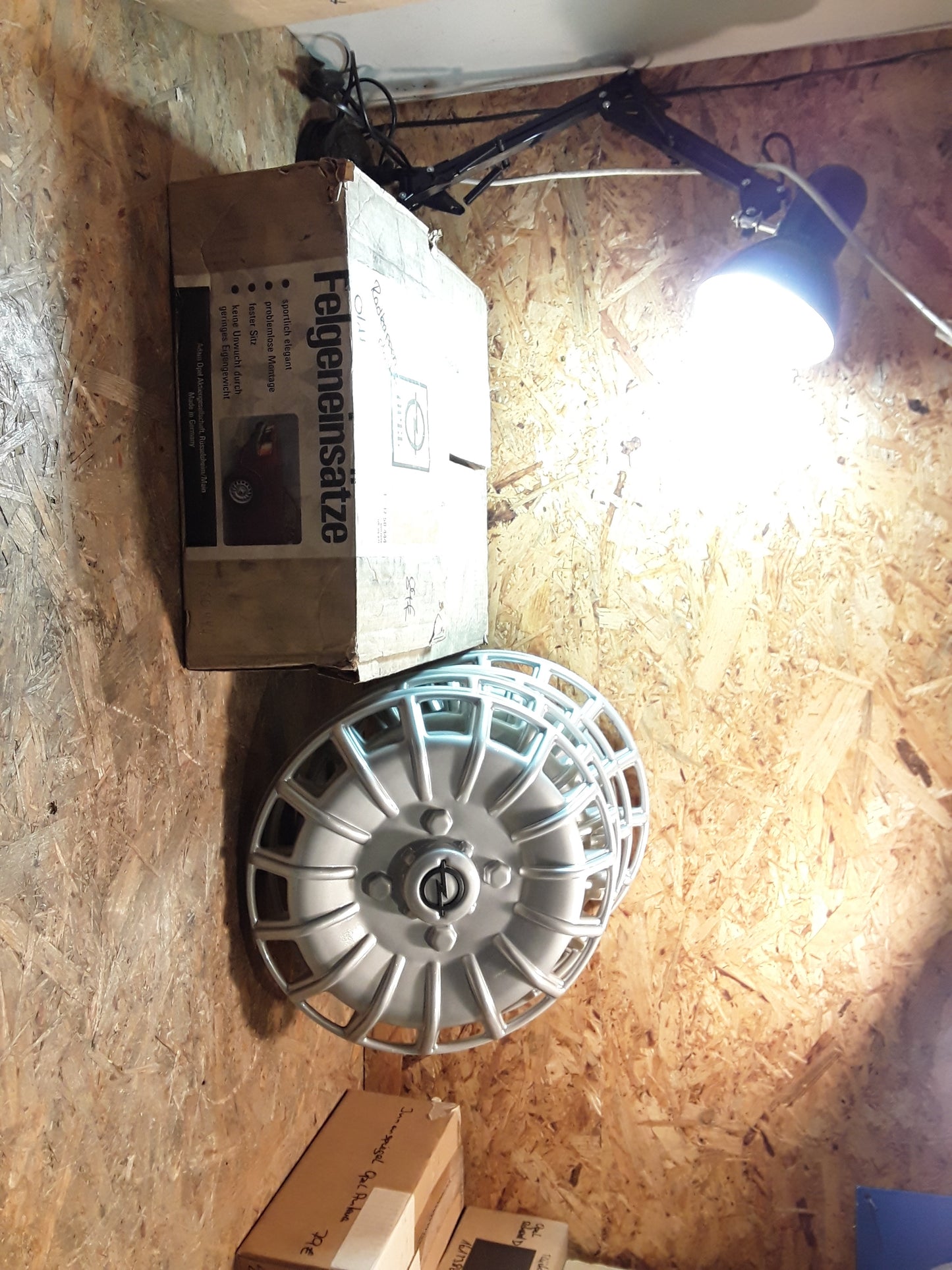 Oldtimer Radkappensatz Plastik original GM Opel NEU