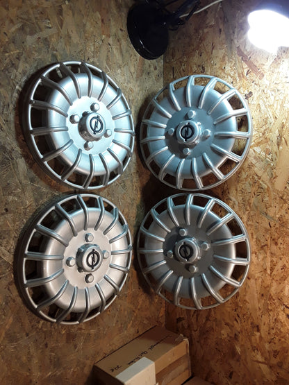 Oldtimer Radkappensatz Plastik original GM Opel NEU