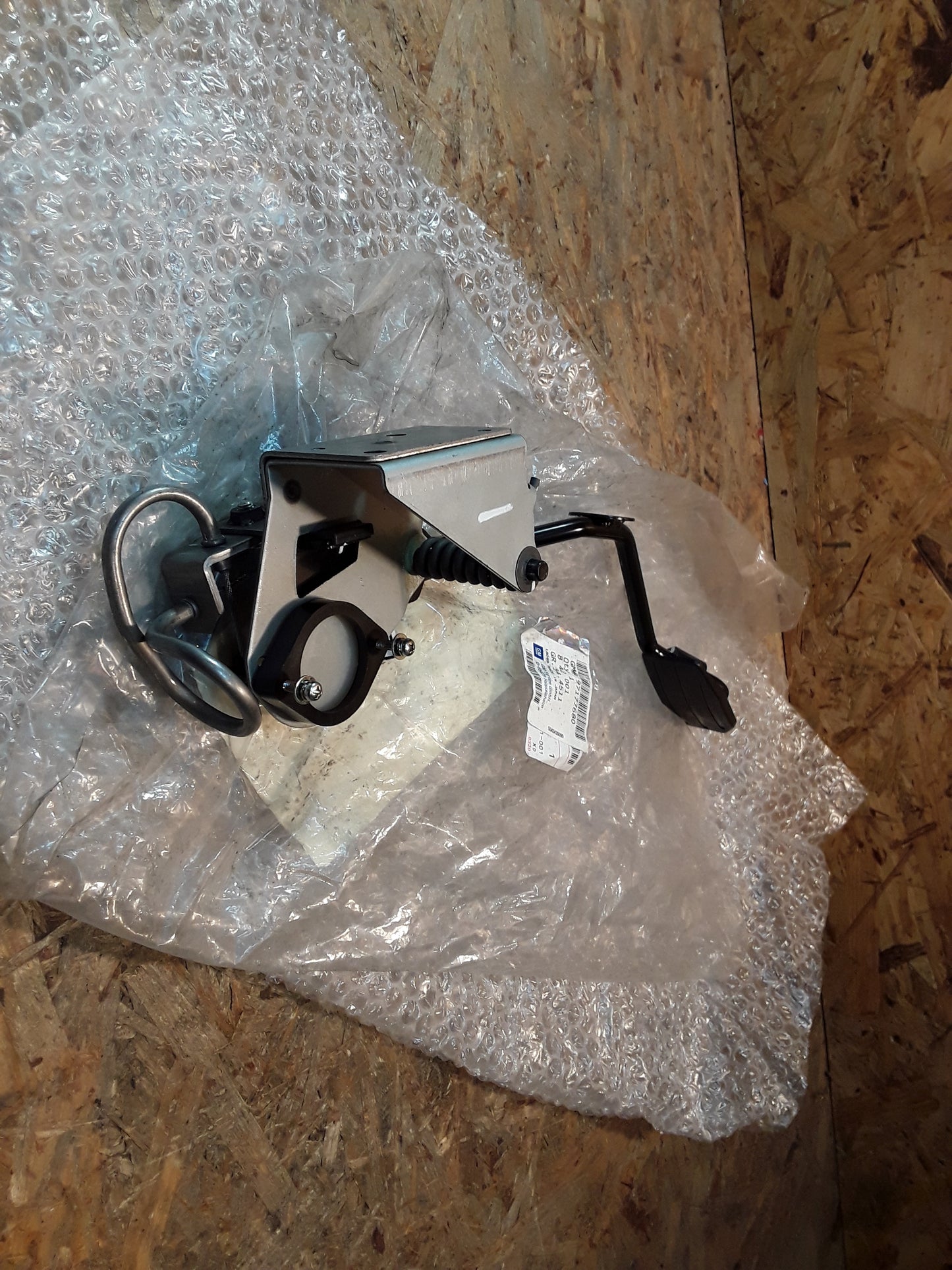 Monterey Gaspedal original GM Opel NEU