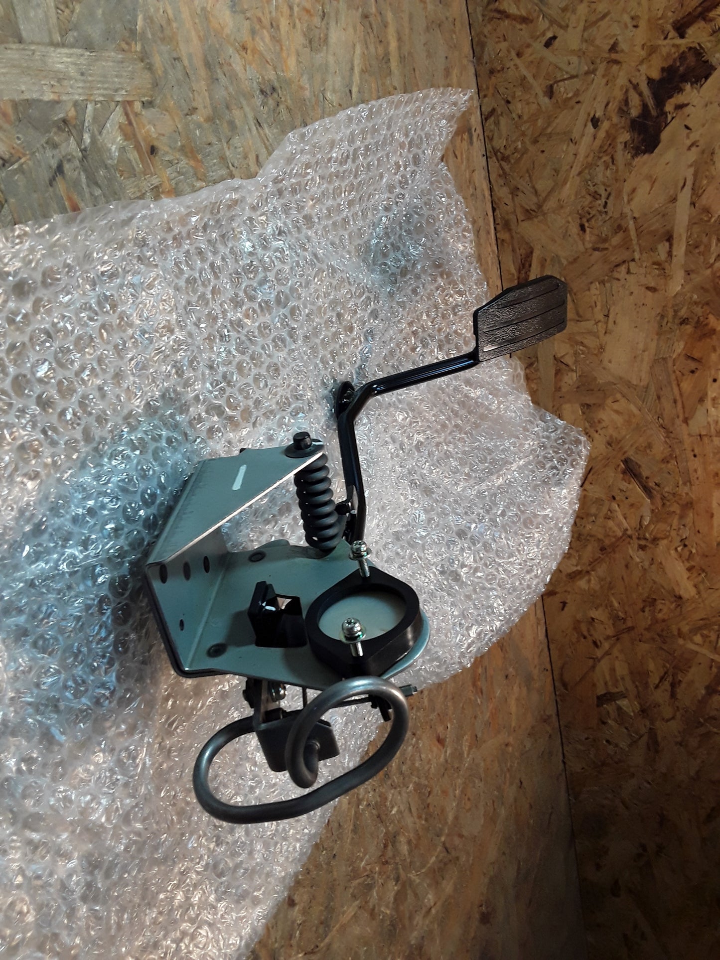 Monterey Gaspedal original GM Opel NEU