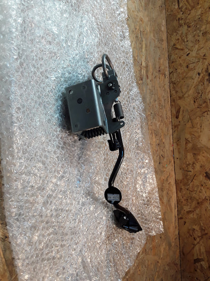 Monterey Gaspedal original GM Opel NEU