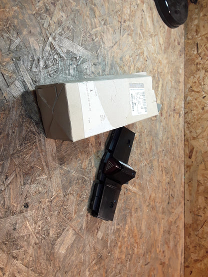 Corsa D Warnblinkschalter original GM Opel NEU