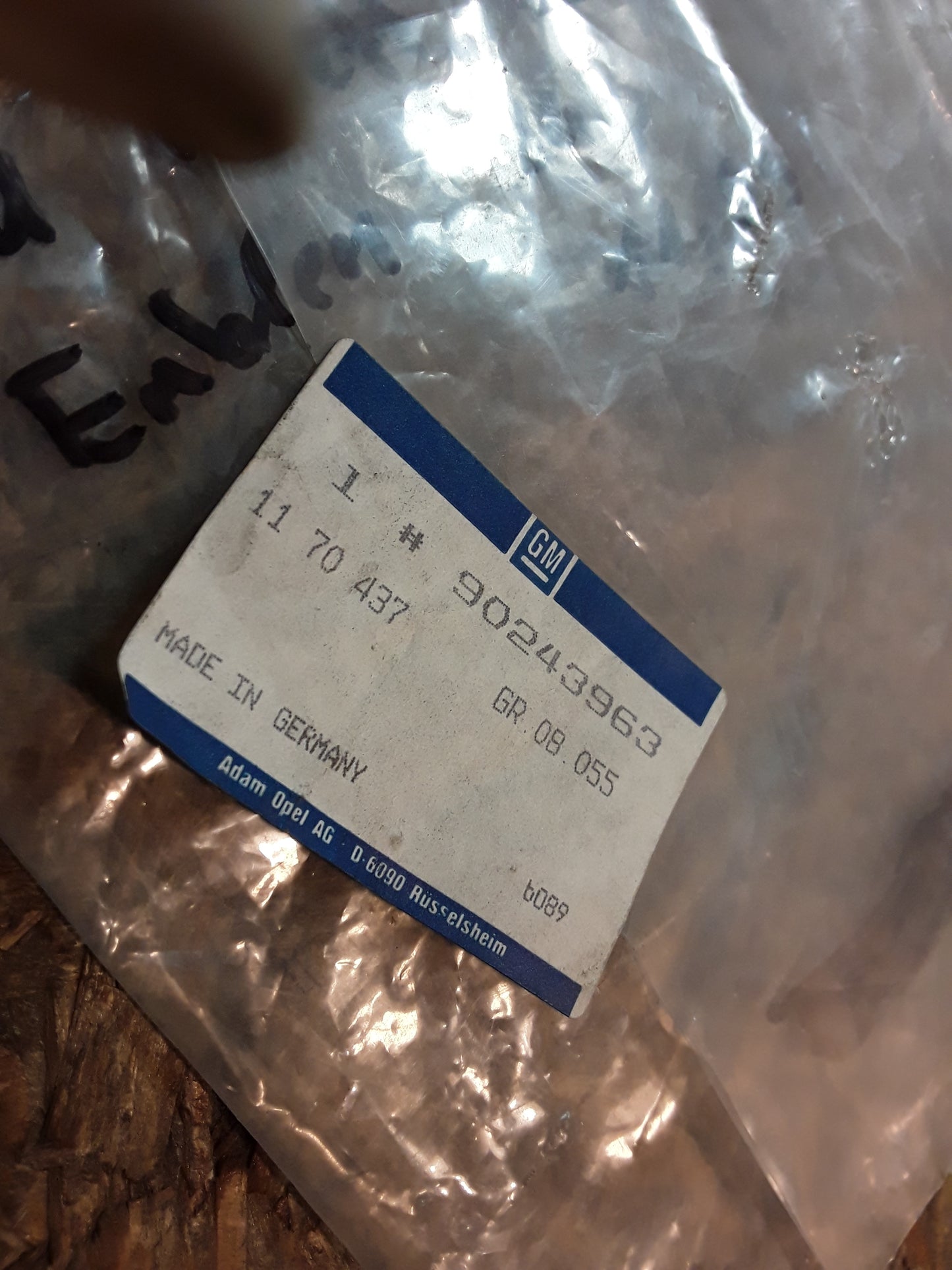 Kadett E Emblem weiß original GM Opel NEU