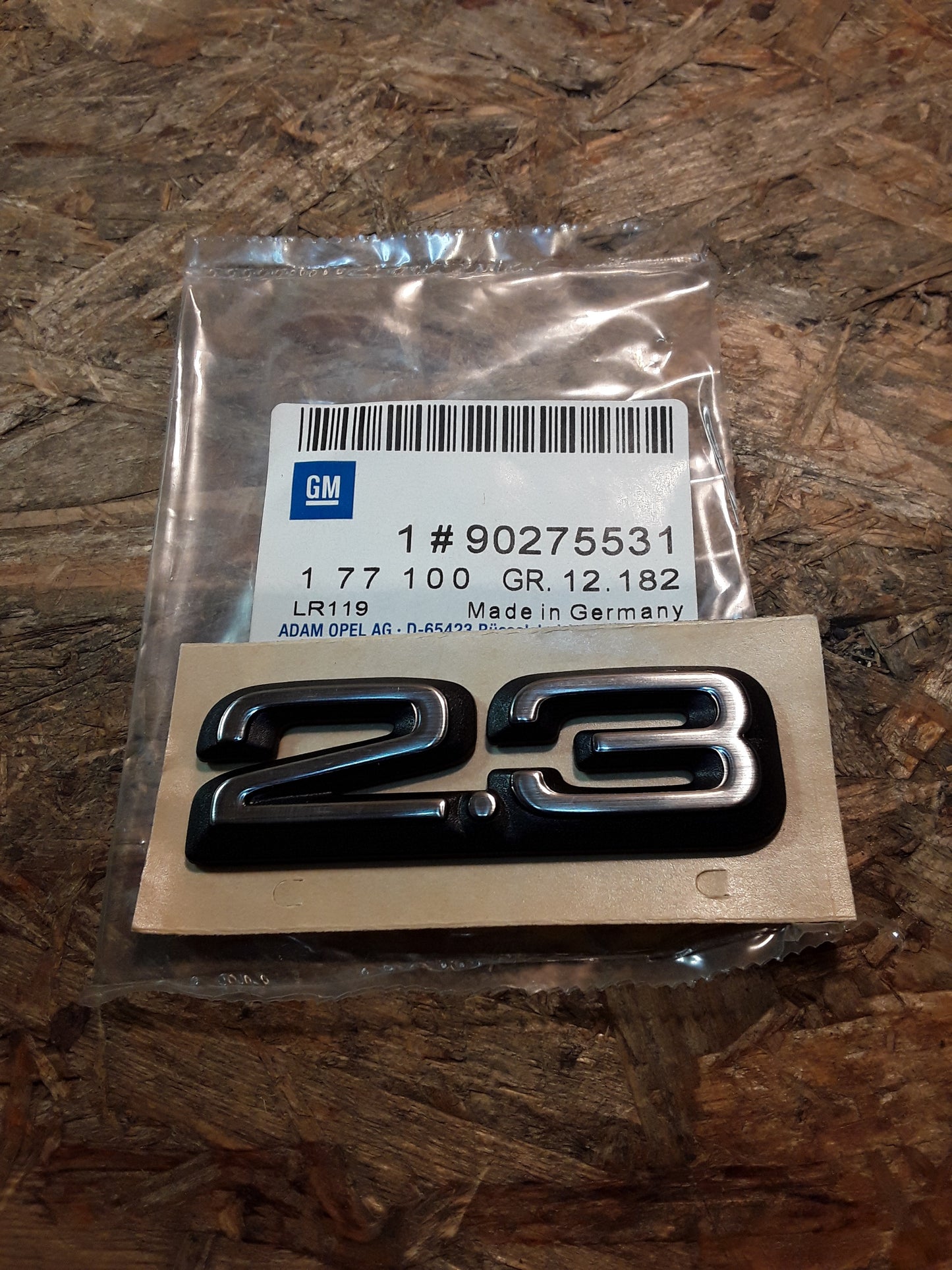 Omega A Emblem "2,3" original GM Opel NEU